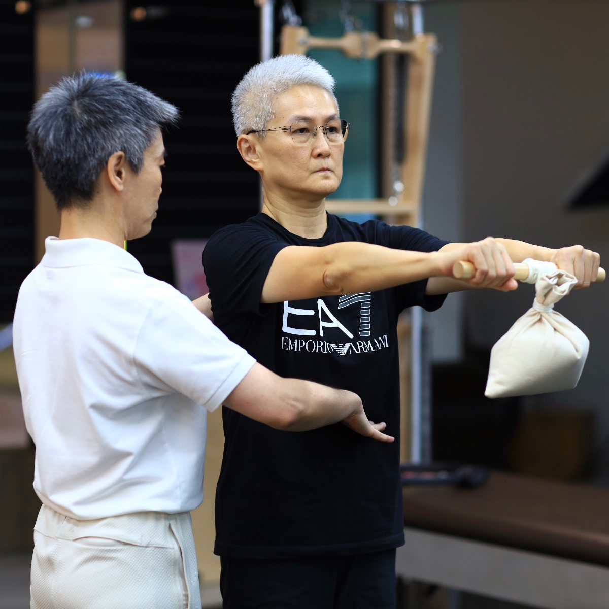 A gentle rehabilitation session — Pilates as recovery work