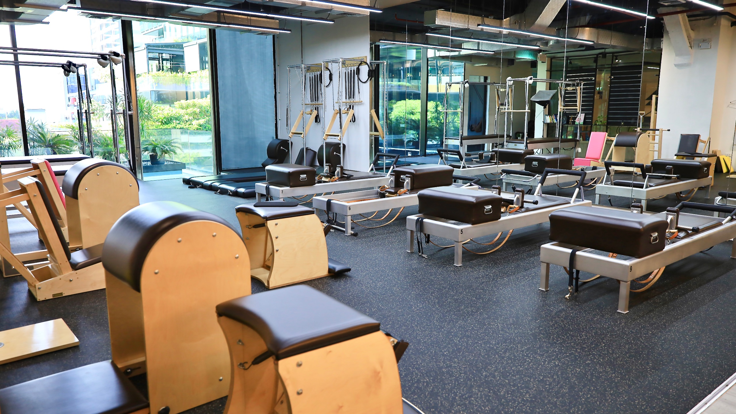 Wide session — Classical Pilates in motion